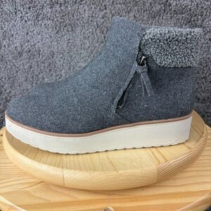 Dr Scholls Lunar Boots Womens 9.5 Gray Faux Fur Comfort Wedge Heel Ankle Sneaker